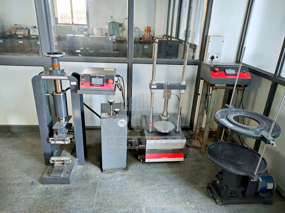 Flexural and compression testing machines
